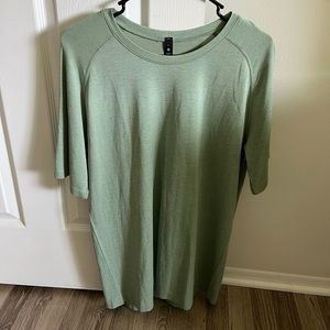 Lululemon swiftly tshirt NWOT